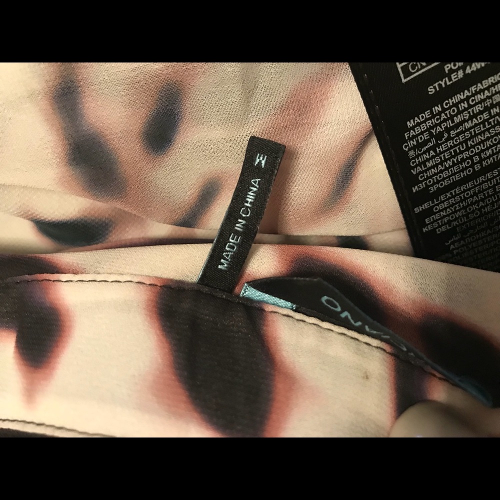 Blouse - Picture 7 of 7